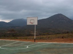 gerealiseerd basketbalveld 01